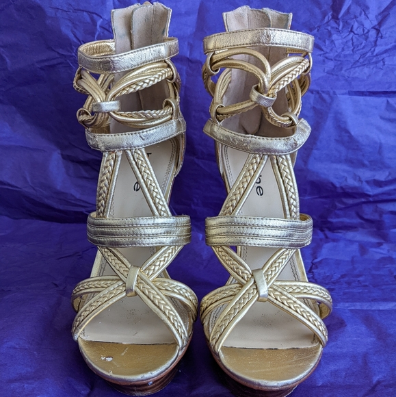 bebe Rosario Platform Heels- Gold - Picture 3 of 13